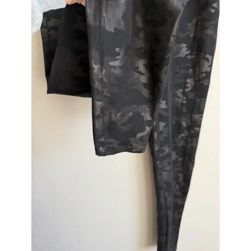 Spanx Black Camo Pull On High Waisted Skinny Leggings Womens 1X Athletic Yoga